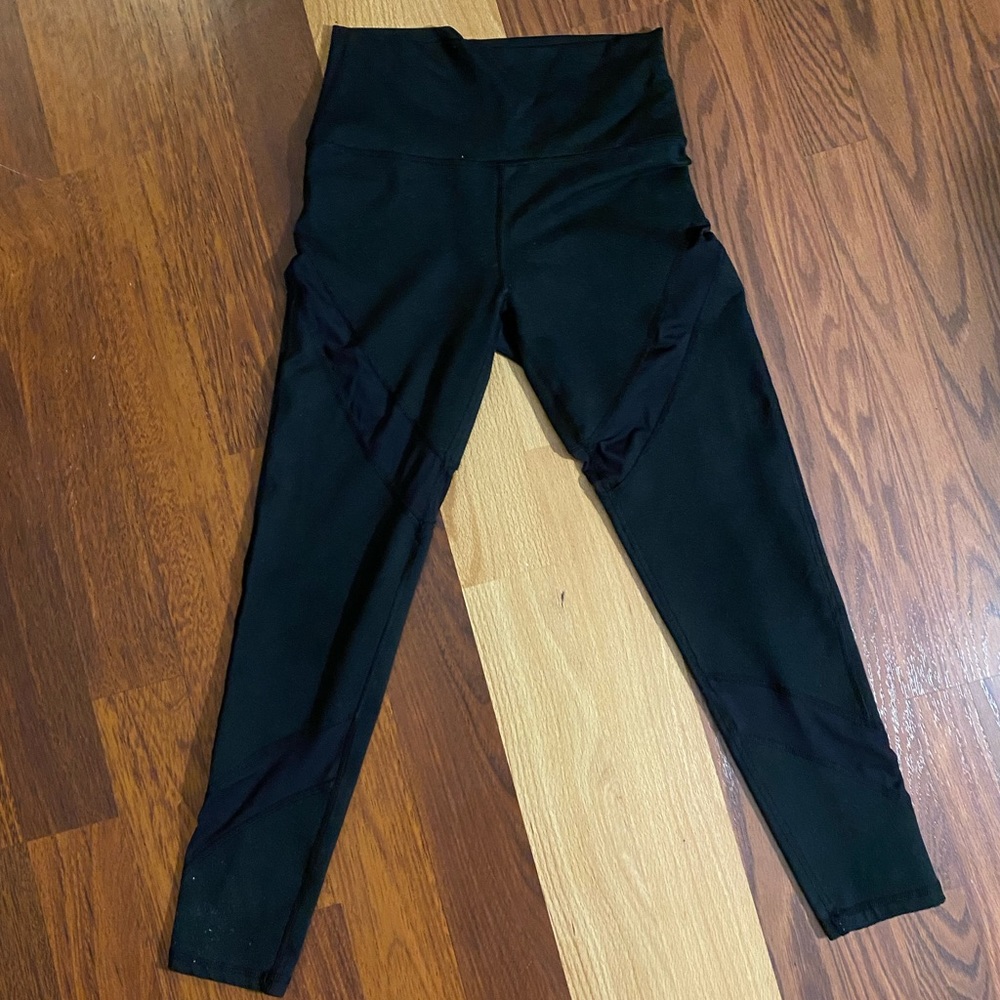 Aerie “Chill. Play. Move” leggings